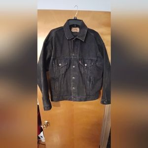 Vintage Mens Black denim jacket, made in U.S.A  size large